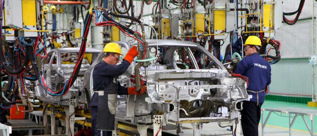 Vuelven a caer la actividad industrial y la construcción