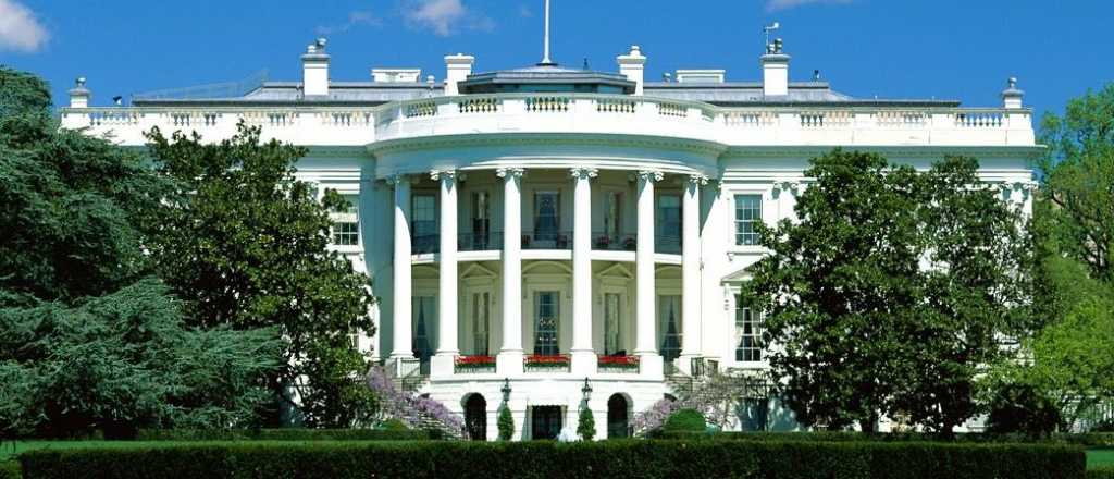 Trump arrancó con la motosierra y ofrece retiros voluntarios