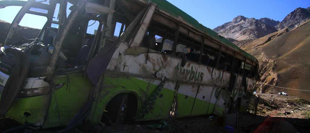 El chofer de Turbus dobló a 100 kilómetros por hora