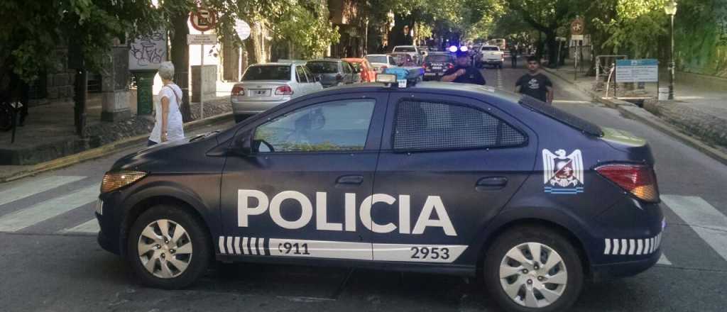 Una mujer se atrincheró en un local del centro y amenazó con suicidarse