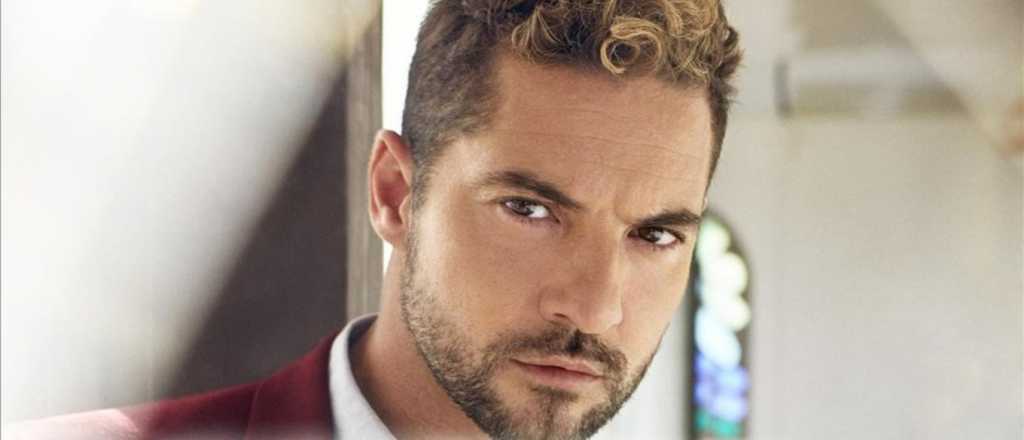 David Bisbal lució sus abdominales en una prestigiosa revista