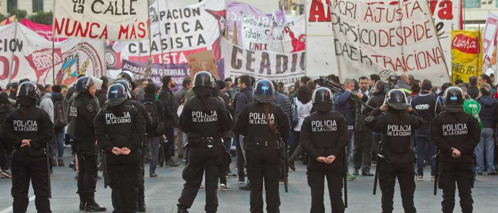 Javier Milei lanzó el "Movimiento Antipiquetero Argentino"