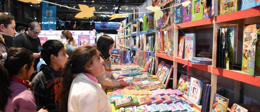 La Feria del Libro de Mendoza será virtual con talleres y entrevistas