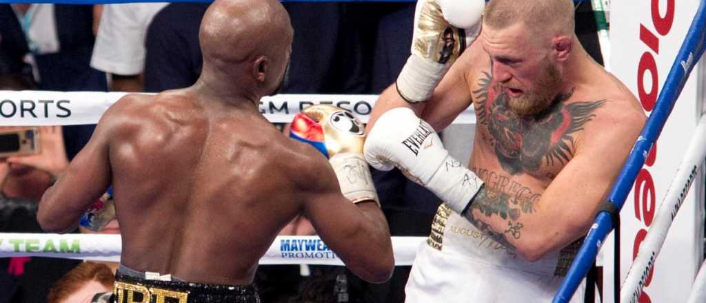 El extravagante homenaje que Mayweather le hizo en su casa a McGregor