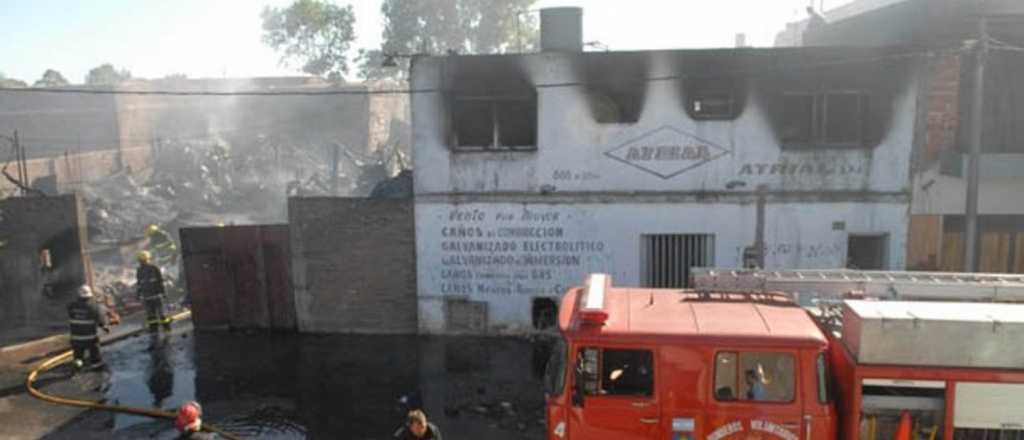 Cuatro niños murieron en un incendio