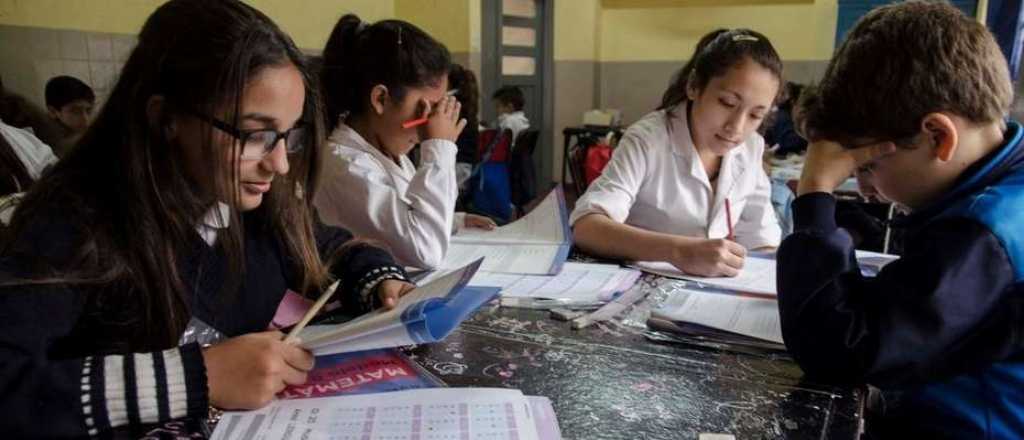 La "hora extra", cortina de humo contra el desastre en las evaluaciones