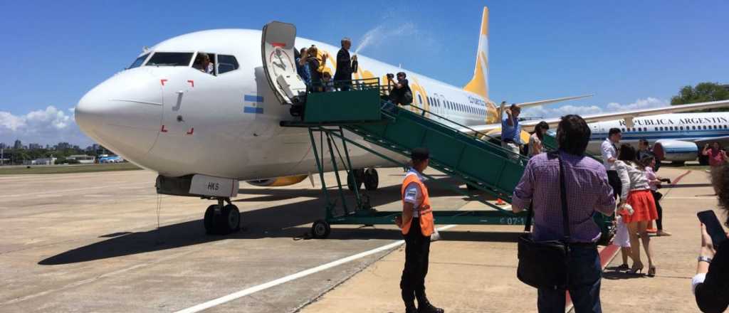 Nuevamente falló un avión de Flybondi y reprogramaron ocho vuelos