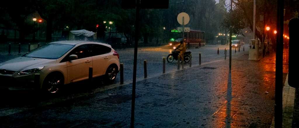 Llueve este domingo, y el 2018 comienza con calor