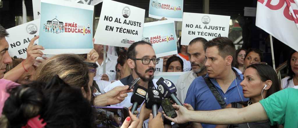 El SUTE volvió a atacar al Gobierno: "Están haciendo mier... a los docentes"