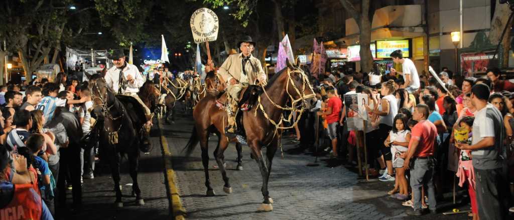 Así será el carro oficial de la Reina y Virreina salientes