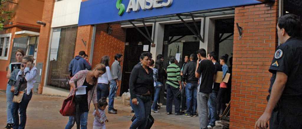 El Gobierno tomó deuda de Anses por 389 millones de dólares