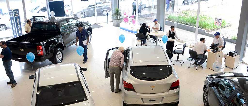 Sólo 144 vehículos fueron patentados en Mendoza durante abril