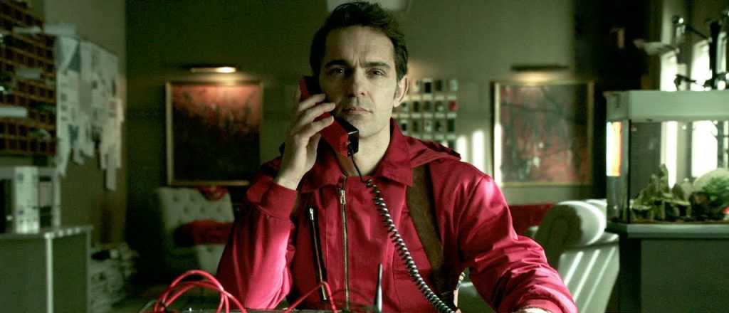 El creador de "La casa de papel" aclaró por qué murió Berlín en la serie