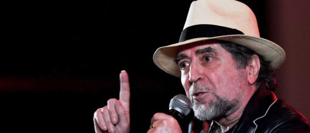 Joaquín Sabina reapareció en público para aplaudir a médicos y enfermeros