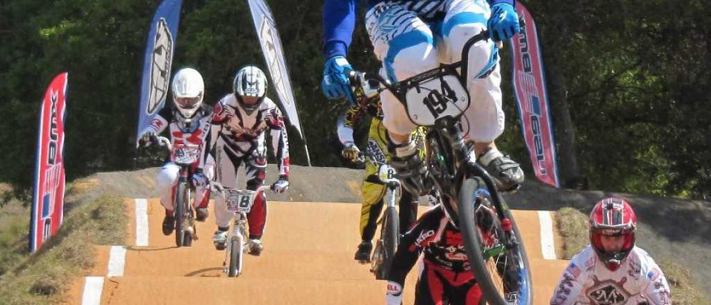 Dos mendocinos representarán al BMX argentino en Azerbaiyán