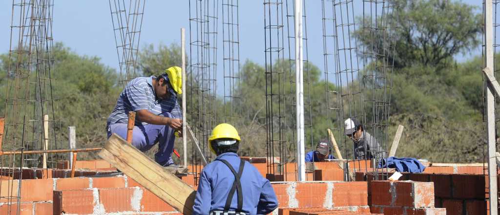 Cayó el empleo formal en la construcción 