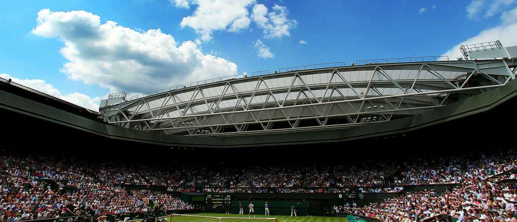 Tres argentinos debutan este lunes en Wimbledon 