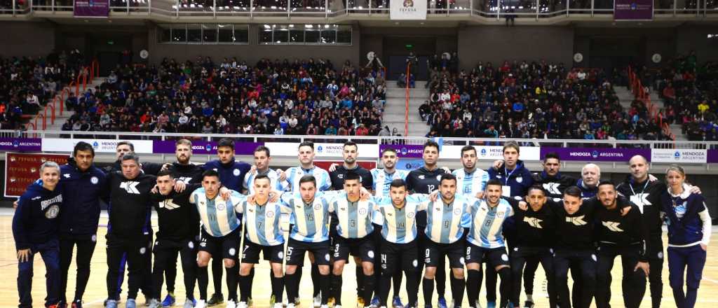 El flamante Estadio Cubierto Provincial tuvo su gran inauguración