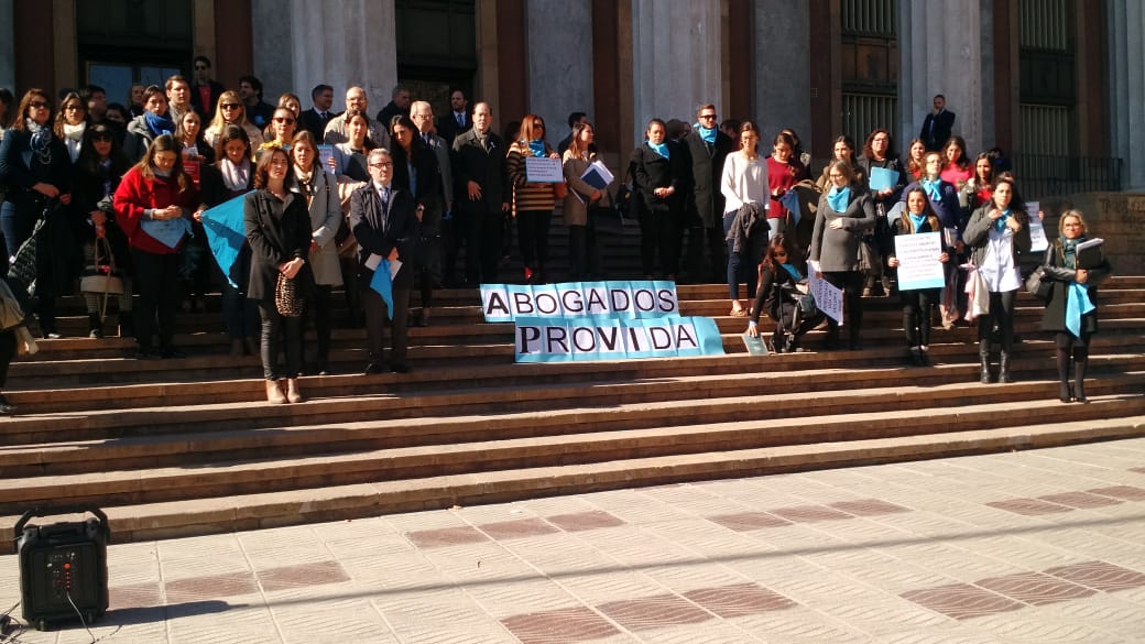 Abogados De Mendoza En Contra Del Aborto Libre En El Poder Judicial ...