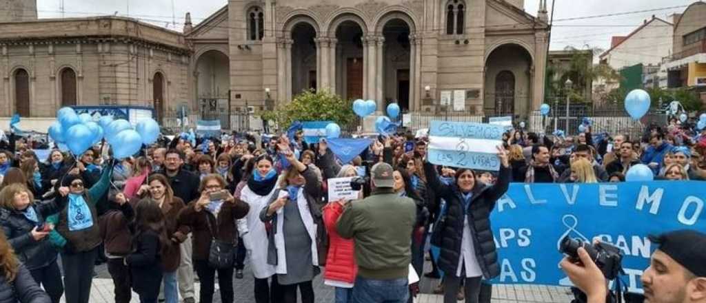 El intendente de La Rioja decretó asueto para marchar "por las dos vidas"