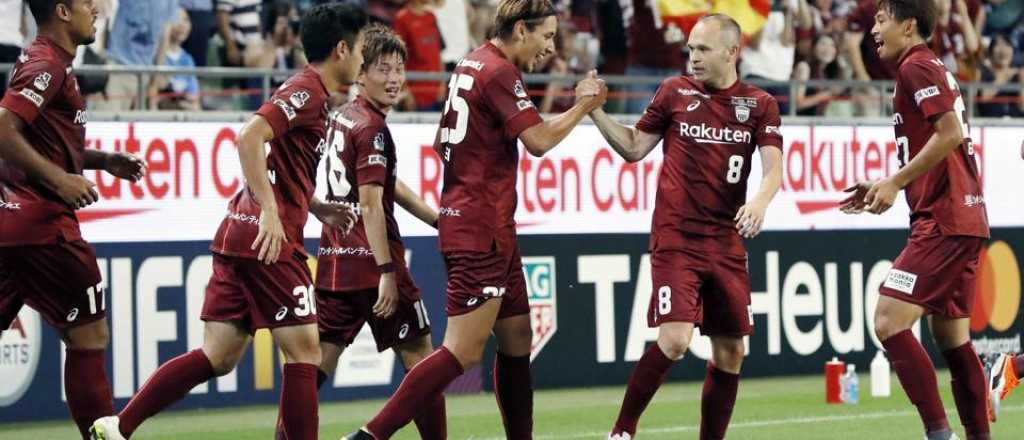 Video: el increíble golazo de Iniesta en el fútbol japonés