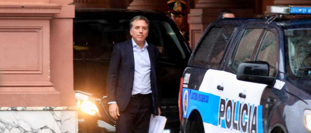 Dujovne viaja al FMI para convalidar el ajuste