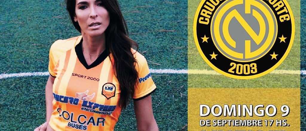 Un club del Federal A presentó un partido con una mujer semidesnuda