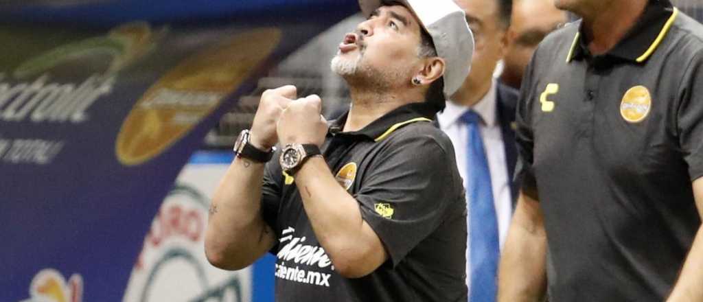 La canción oficial que compuso Dorados para Maradona