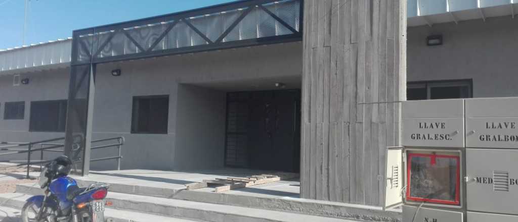 Concluyó la construcción de la nueva escuela en el Campo Pappa