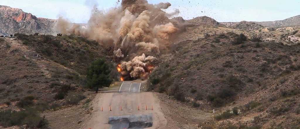 Video: las impactantes explosiones para ensanchar la Cuesta de los Terneros