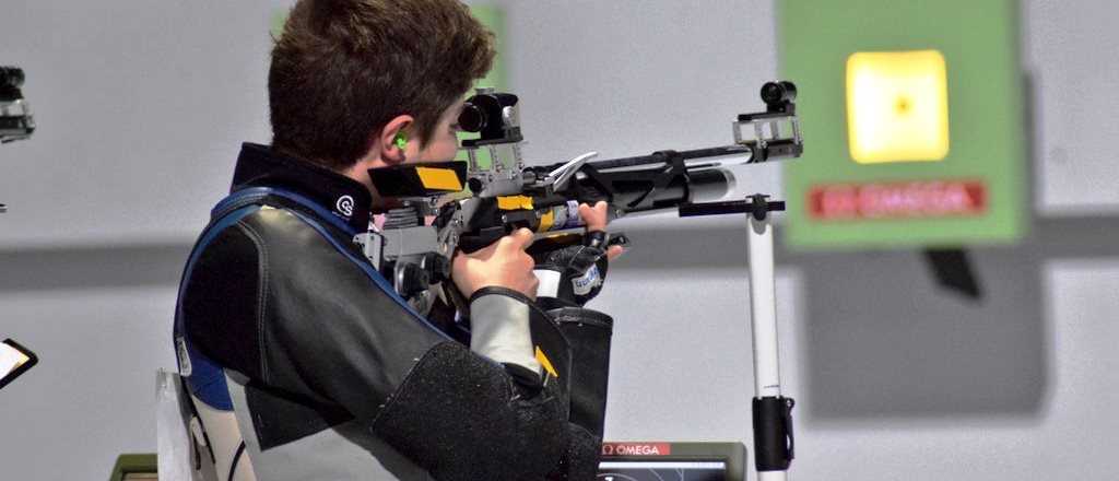 El mendocino Firmapaz revirtió un match point y clasificó a cuartos