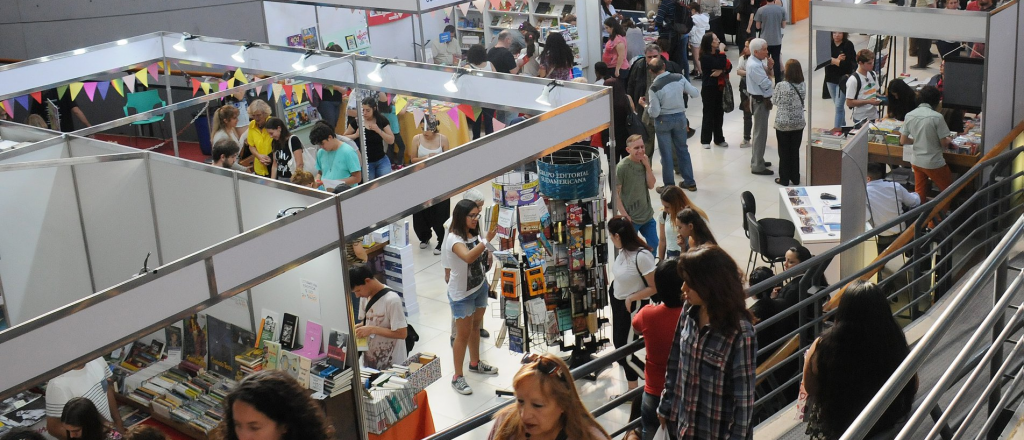 Finalizó la Feria del Libro con miles de visitantes