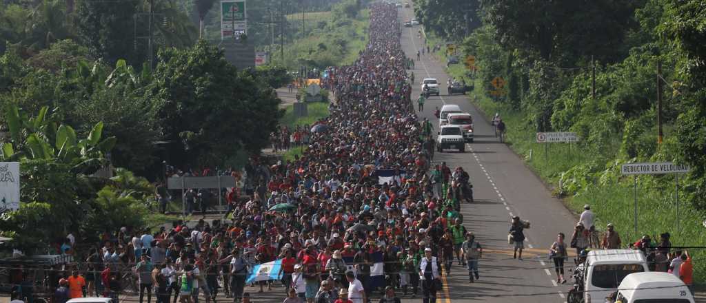 Caravana de migrantes busca llegar a EE.UU.