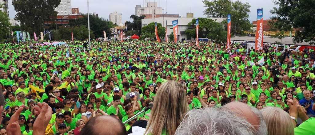 La Pampa organizó una "Correcaminata por el Atuel" y participó su gobernador