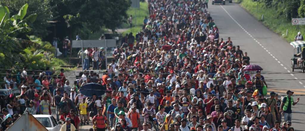 Una nueva caravana migrante partió hacia Estados Unidos 