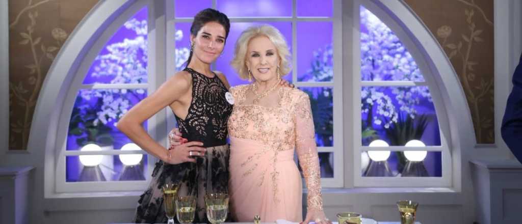 Juanita Viale vuelve con "La Noche de Mirtha"