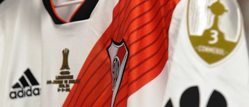 Insólito: autoridades revisaron el vestuario de River en la Bombonera