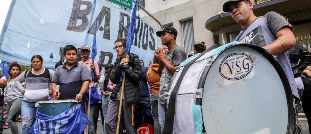 Marcha piquetera reclamó restablecer la emergencia social y alimentaria