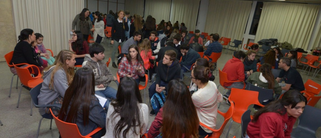 Brindan orientación universitaria gratuita en Ciudad