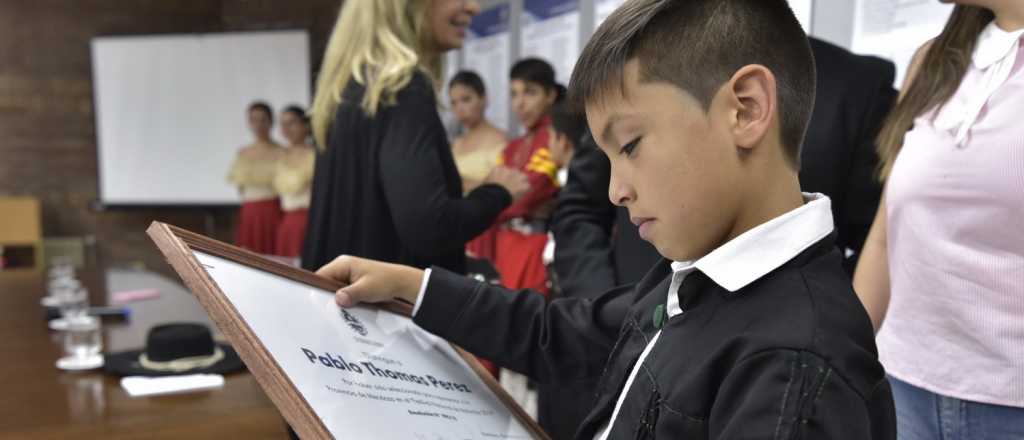 Tomás, el niño "distinguido" que representará a Mendoza en malambo