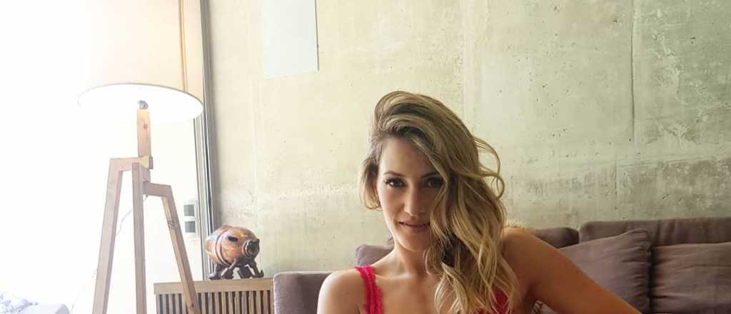 Mica Viciconte armó el cuarto de las hijas de Cubero y provocó con una foto