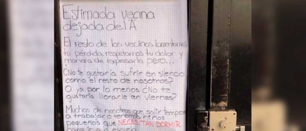 Molestó con su llanto a sus vecinos y ellos le dejaron un insólito mensaje