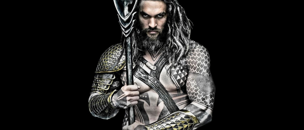 Jason Momoa "perdió los adbominales" y los fans enloquecieron