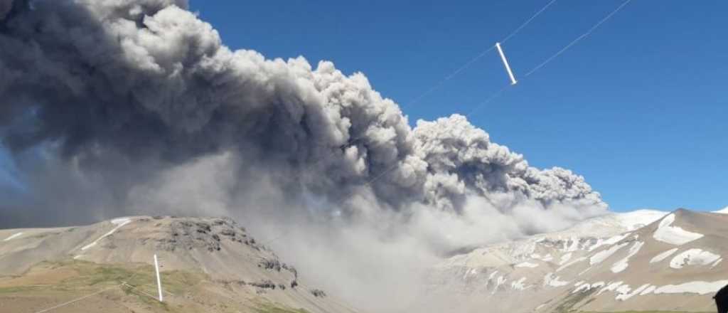 Alerta en Malargüe por actividad en el volcán Peteroa