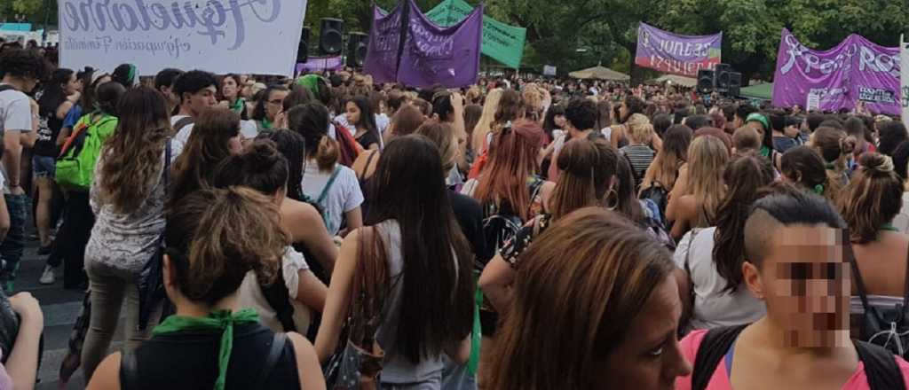 Asamblea de Mujeres en la UNCuyo contra docentes y magistrados