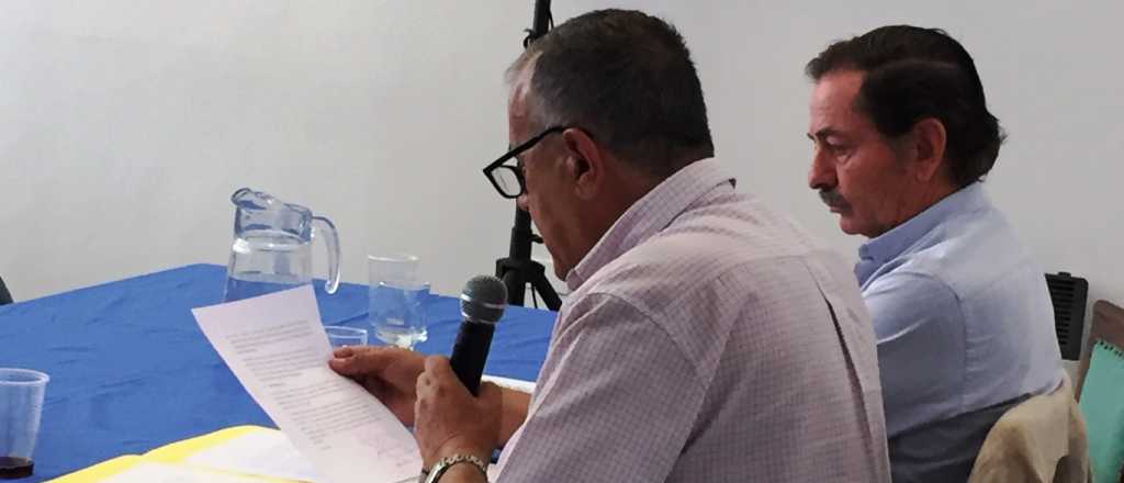 Los gansos quieren vender caros sus votos a Cornejo