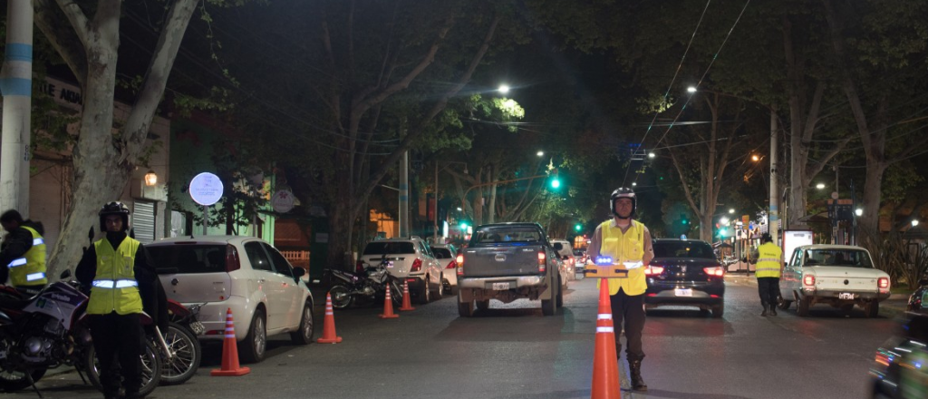 Detuvieron a dos personas con objetos robados en Ciudad