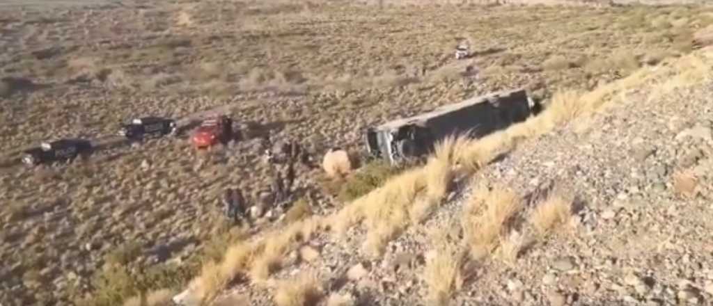 Tres muertos en Uspallata por el desbarranco de un micro