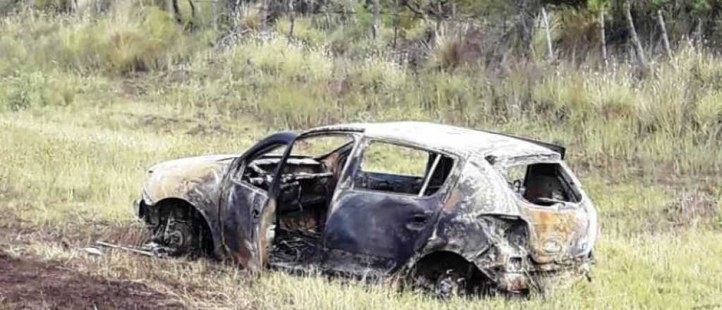 Le robaron el auto en una esquina y se lo prendieron fuego, en Luján