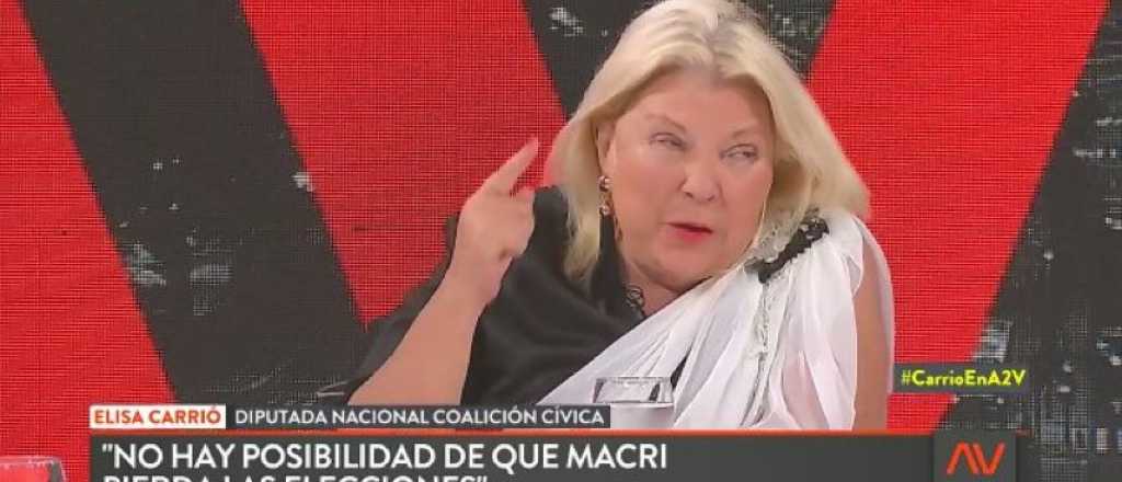 Carrió comparó el "relato kirchnerista" con los métodos de Hitler